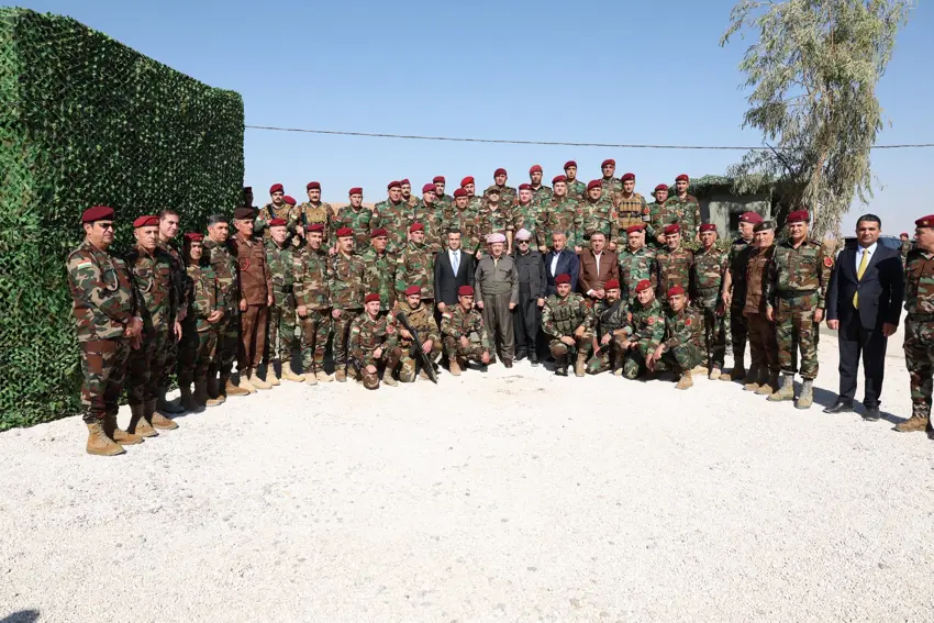 Baskan Barzani’den Pesmerge mevzilerine ziyaret