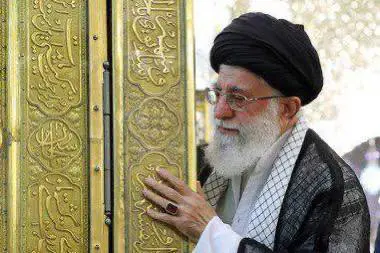 وای نێت : نیگەرانی تاران لە تەواوکردنی هێرشەکەی ئیسرائیل؛ خامنەیی لە نێوان دانووستان لەگەڵ ئەمریکا و ڕێبازێکی سەربازی گیری خواردووە