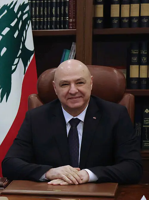 هەنگاوە دیپلۆماسی و ئابوورییەکان لە پێش لێدوانە چاوەڕوانکراوەکانی سەرۆک عەون