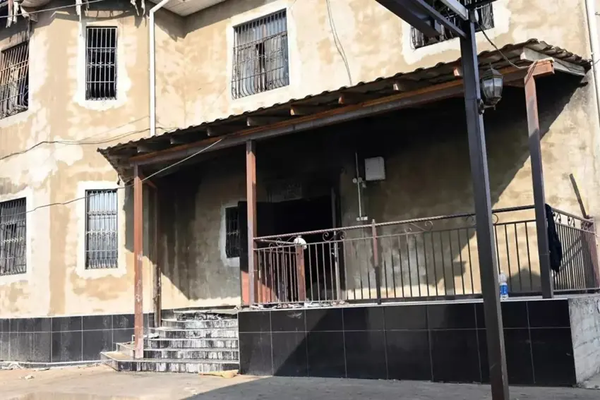 Agir bi xanî ket: 12 kes mirin