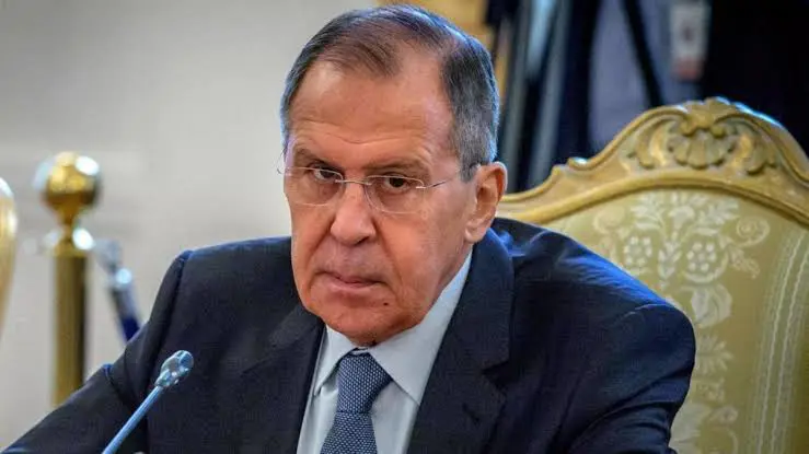 Lavrov: Ortadogu'dan ayrilmiyoruz!