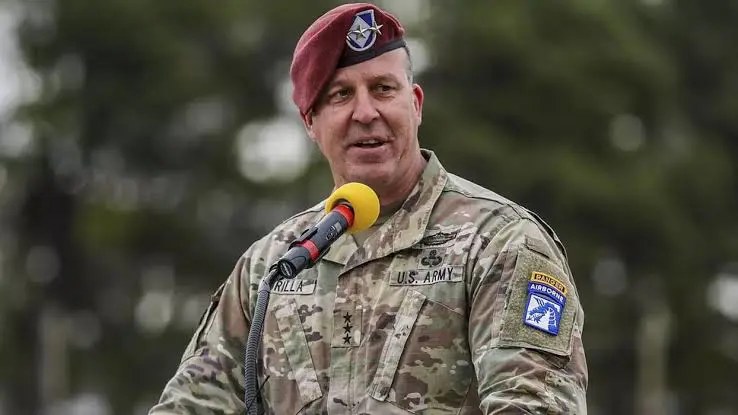 CENTCOM Genel Komutani Rojava’ya gitti