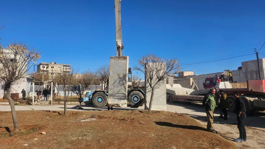 Rojava | Hêzên Amerîkî li navenda Kobaniyê dest bi avakirina baregeha nû kir