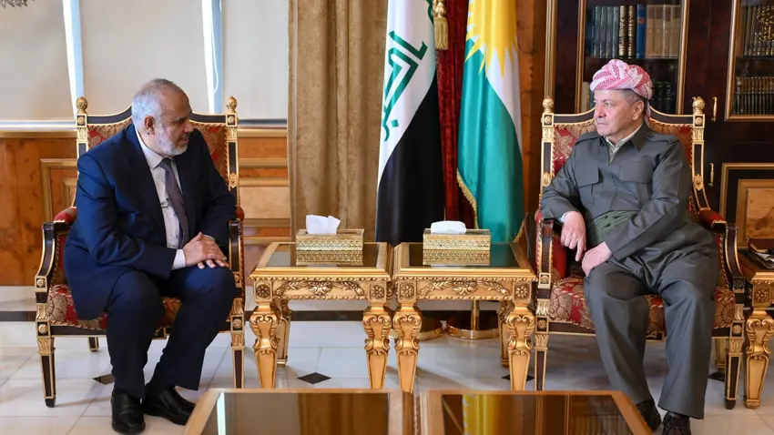 Mesud Barzani ve İsmail Azawi, Irak'taki siyasi durumu ele aldı