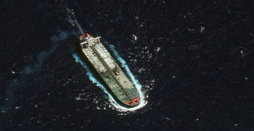 دەست بەسەرداگرتنی کەشتییەکی هەڵگری کەرەستەی سەربازی چین بۆ ئێران لە لایەن ئەمریكاوە