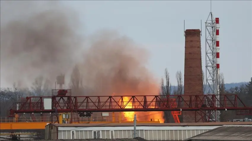 Ukraynayê li Deryaya Hazarê êrîsî du qadên petrola Rûsî kir