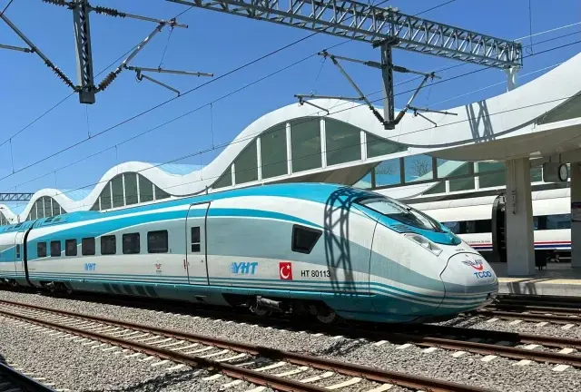 Bi trênê navbera Ankara û Îstenbolê wê bibe 80 deqe