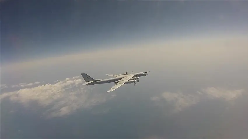 Rus uçakları Karadeniz üzerinde uçuş yaptı