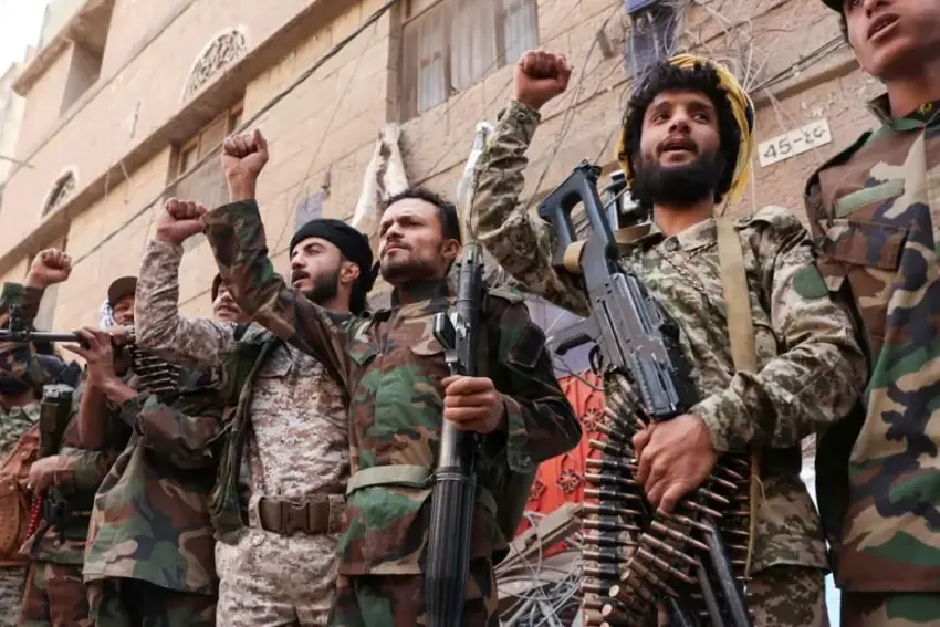 Hûsî li Yemenê berê xwe didin başûr