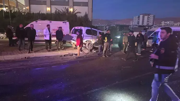 Li bajarê Şirnexê vîncê li 6 erebeyan xist: 7 kes birîndar bûn