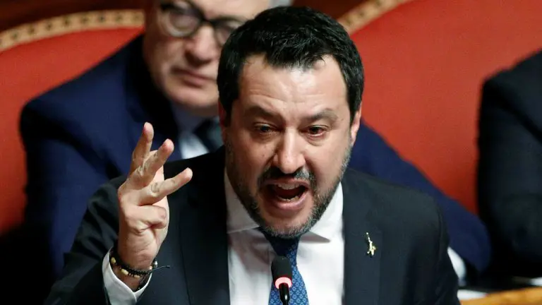 سالڤینی : ئەگەر هیتلەر و ناپلیۆن بە هەوڵەکانیان نەیانتوانی مۆسکۆ داگیر بکەن ، بەدوور نازانرێت کایا کالاس و ماکرۆن و ستارمەر و مێرتزیش سەرکەوتوو بن