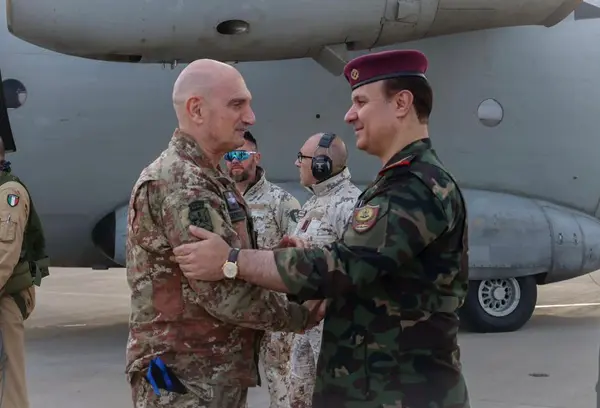 سەرۆکی ئەرکانی وەزارەتی پێشمەرگە پێشوازی لە سەرۆکی ئەرکانی سوپای ئیتاڵیا کرد