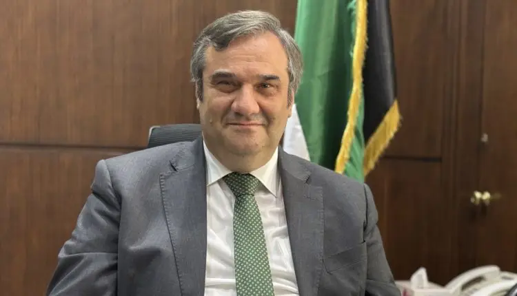 پارێزگاری بانکی ناوەندیی سووریا پیرۆزبایی لە لەدایکبوونی دراوە نوێیەکەی سووریا دەکات