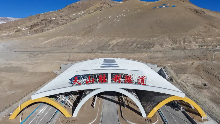 Li Çînê tunela herî dirêj ya 22,13 km yan ket xizmeta milletê