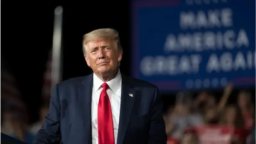 Trump: "Hemû belgeyên ku bi îmzeyên elektronîkî yên otomatîk hatine îmzekirin nederbasdar in"