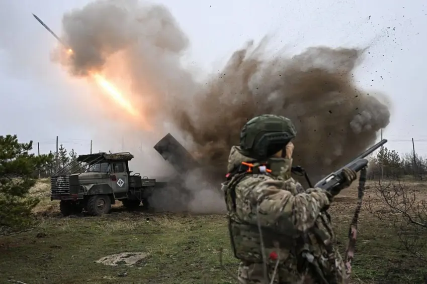 سەرکەوتنەکانی ڕووسیا لە بەرەدا نیشانەیەکی هۆشدارییە بۆ زێلێنسکی : ئاشتی بکەن یان لەناو ببەن