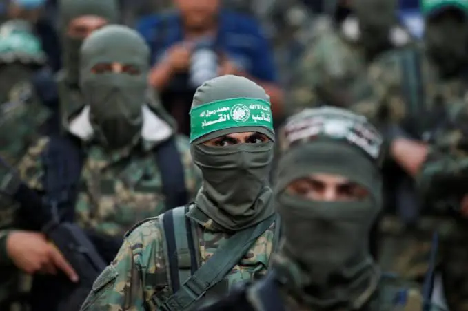 Hamas, yarin serbest birakacagi 3 Israilli rehinenin adini açikladi