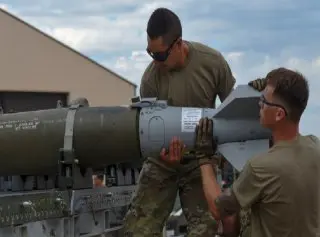 Amerîka, 8 milyar dolar alîkariya leskerî ya din jî dê bide Îsraîlê