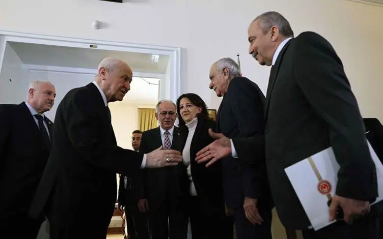 Bahçeli'nin Imrali heyetine talebi ortaya çikti: Ay sonuna kadar...