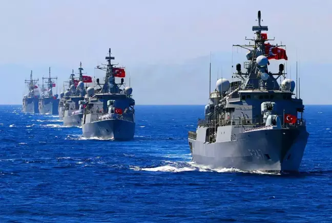 Tirkiye li Derya Res, Derya Sipî û Derya Egeyê di heman wextê de tetbîqatan dike