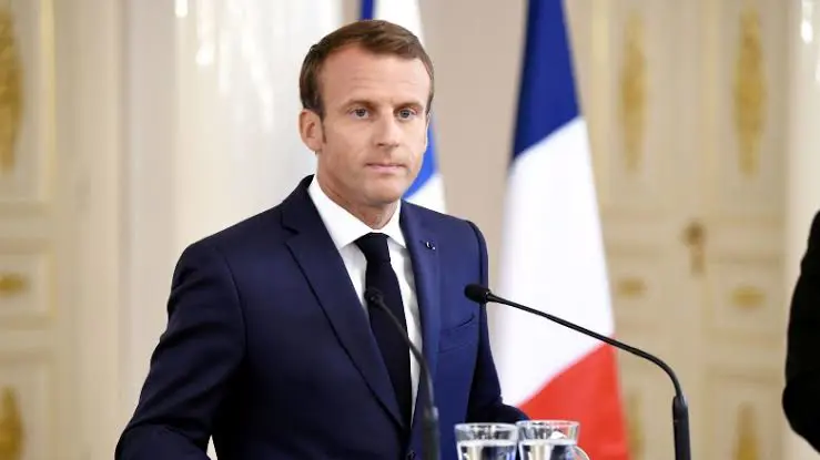 Macron: Yeni Suriye’de Kürtlere sirtimizi dönmeyecegiz!