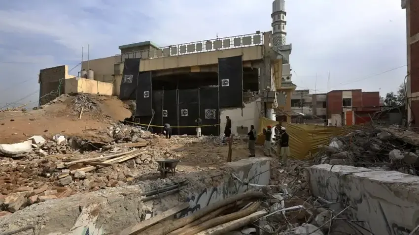 Artêsa Rizgariya Belûcistanê êrîs bir ser qereqol û avahiya hukumetê ya Pakistanê