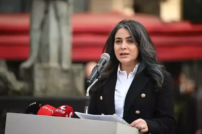 Rojnamevan Abdi Ipekçi, li ser gora wî hat bibîranîn