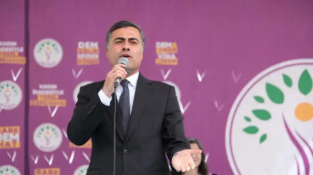 Van’a kayyim atandi! DEM Parti’den ilk açiklama!