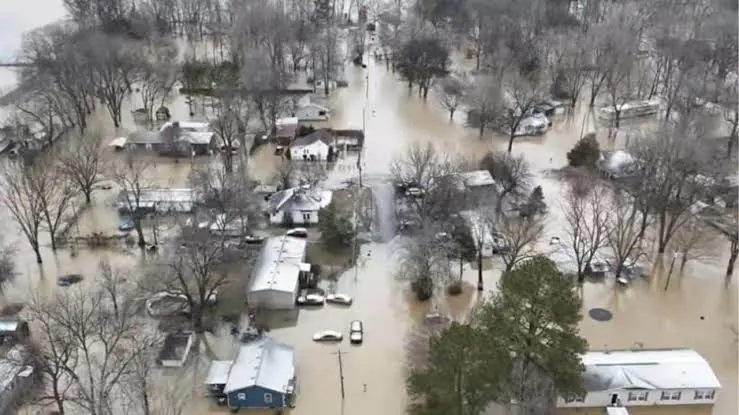 ABD'de çok sayida eyaleti firtina vurdu!