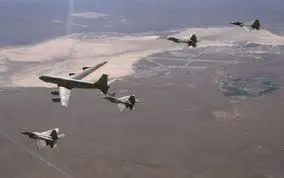 ABD: Bombardiman uçaklari, Ortadogu'daki 9 ülke üzerinde uçtu!