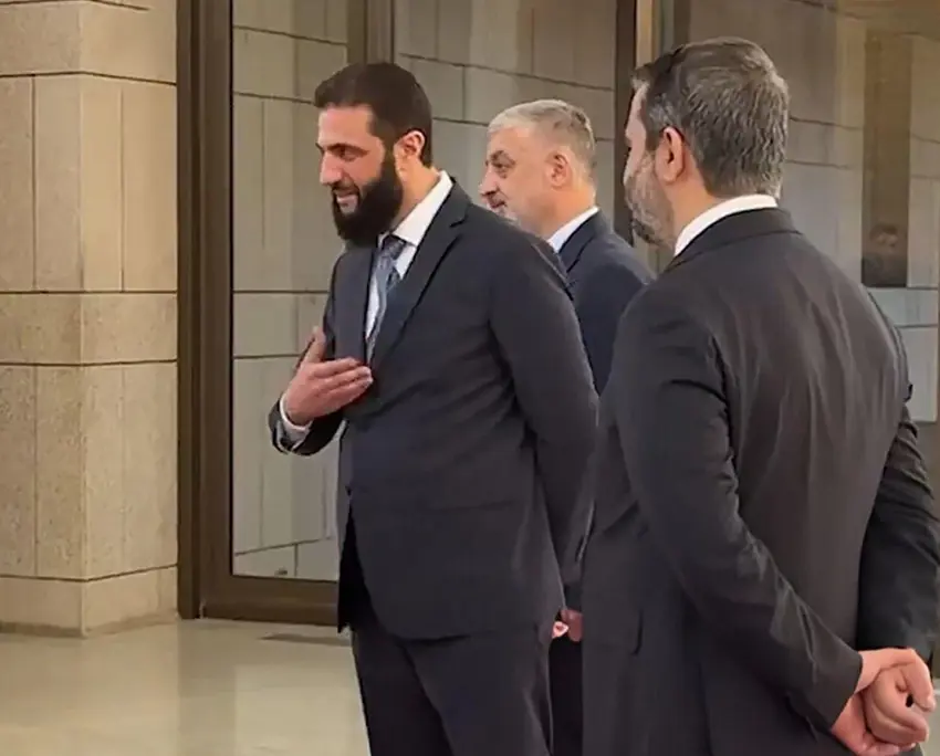 ئەمڕۆ جولانی دەچێتە سەعوودیە.