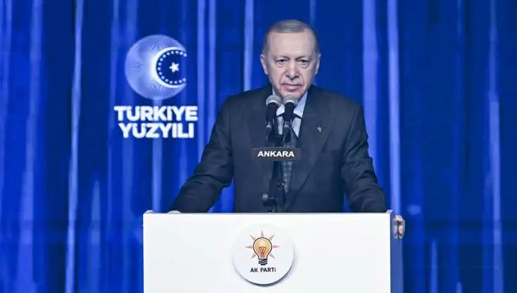Erdogan, yeniden AK Parti Genel Baskani olarak belirlendi