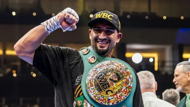 Kürt boksör, Agit Kabayel agir siklet dünya sampiyonu oldu