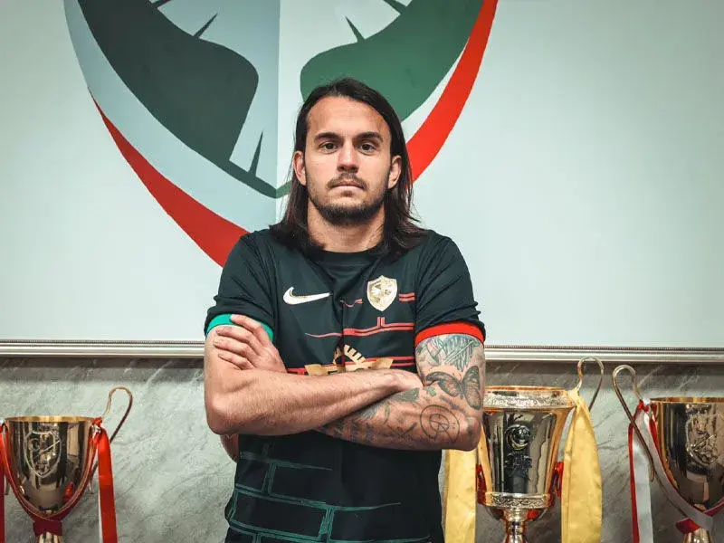 Amedspor, kaleci Erce Kardesler transferini resmen duyurdu!