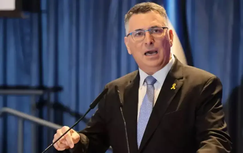 Îsraîl: Bila civaka navdewletî rêvebiriya Sûriyê nas neke û rêvebiriya wan rewa nebîne