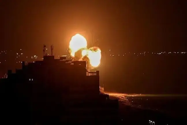 Balafirên ser yên Îsraîlê basûrê Sûriyê bombebaran kir