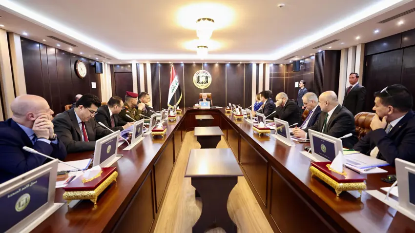 Irak 'O ülkeyi' kararlarini yeniden gözden geçirmeye çagirdi