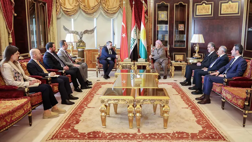 Serok Barzanî Balyozê Tirkiyê û sanda pê re qebûl kir