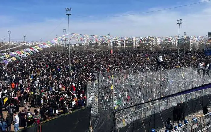 Diyarbakir'da Newroz kutlamalari basladi