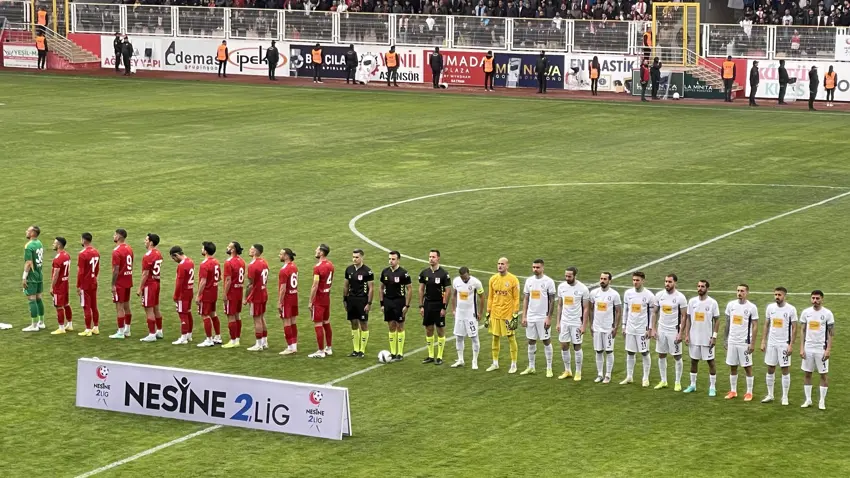 Lideri evinde deviren Batman Petrolspor sampiyonluga kosuyor