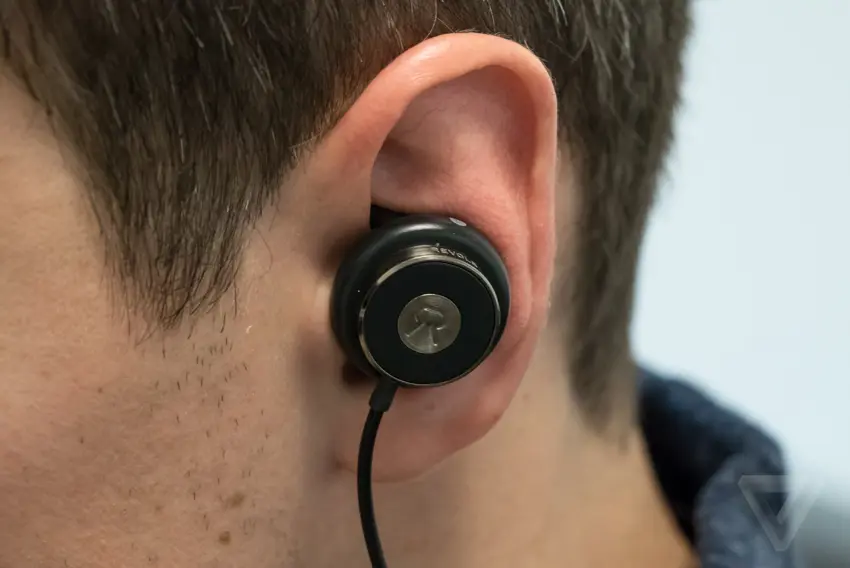 کەمتر هێدفۆن بەکاربهێنە، چوونکە دەبێتە هۆی تووشبوون بە شەقیقە!