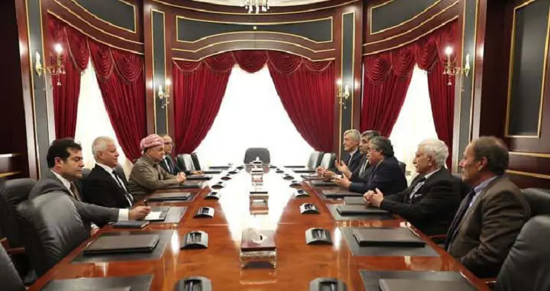 سەرۆك بارزانی پێشوازی لە شاندێكی هاوبەشی سێ پارتی باكوور کرد