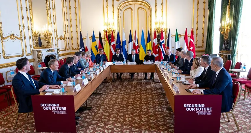 Londra'daki Ukrayna Zirvesi'ne dair Kremlin'den açiklama