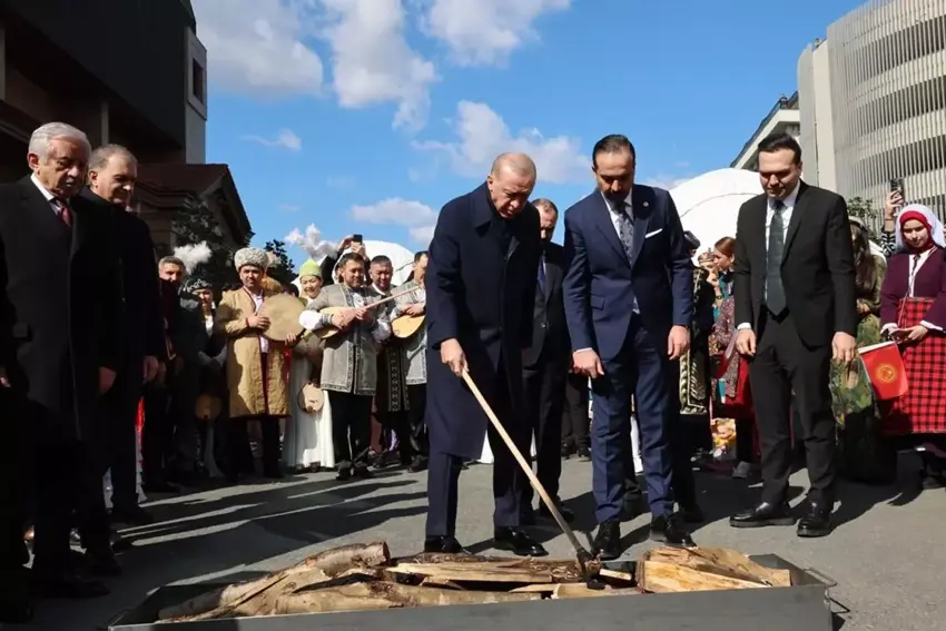 AK Partî ji bo fermîkirina roja Newrozê wekî cejneke dewletên Tirkî kete tevgerê