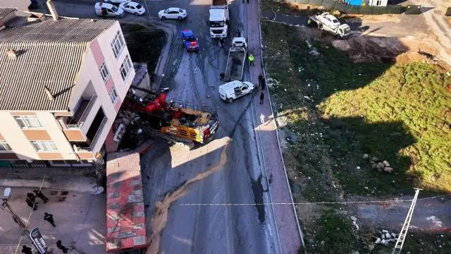 Di pîrozbahiya sersalê de di êrîşa çekdarî de 9 kes hatin kuştin