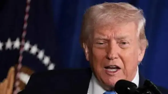 هۆشداری ڕاستەوخۆی ترامپ بۆ تاران ؛ "رێژیمی ئێران لە لێواری داڕمان دایە"