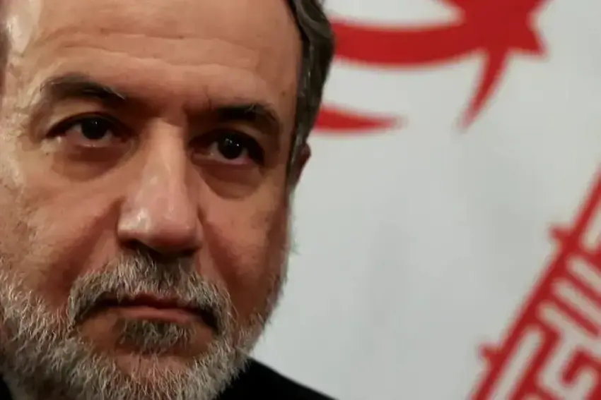 Araqçî: Îran hem ji bo şer hem jî ji bo diyalogê amade ye