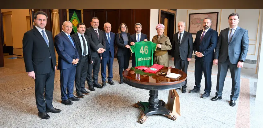 Serok Mesûd Barzanî heyeta Amedsporê qebûl kir