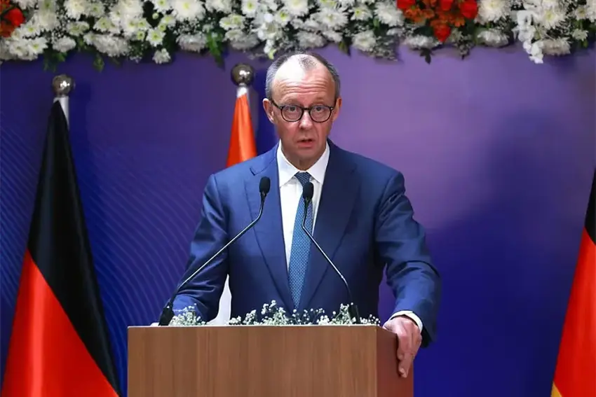 Şansolyeyê Almanyayê Merz: Rejîma Îranê ber bi hilweşînê ve diçe