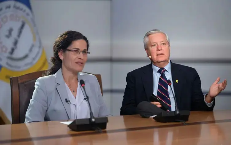 Ilham Ahmed spasiya Senator Lindsey Graham kir